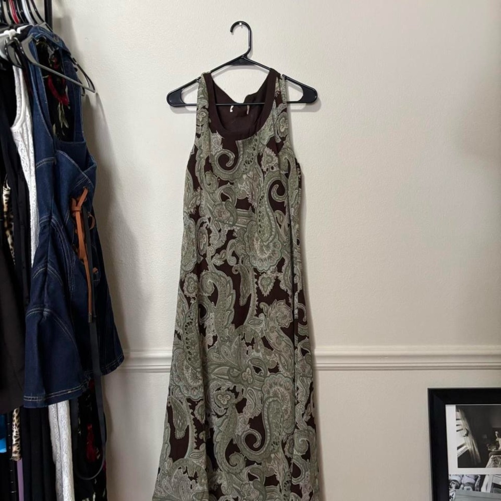 Paisley Print Tank Maxi Dress in Olive and Brown